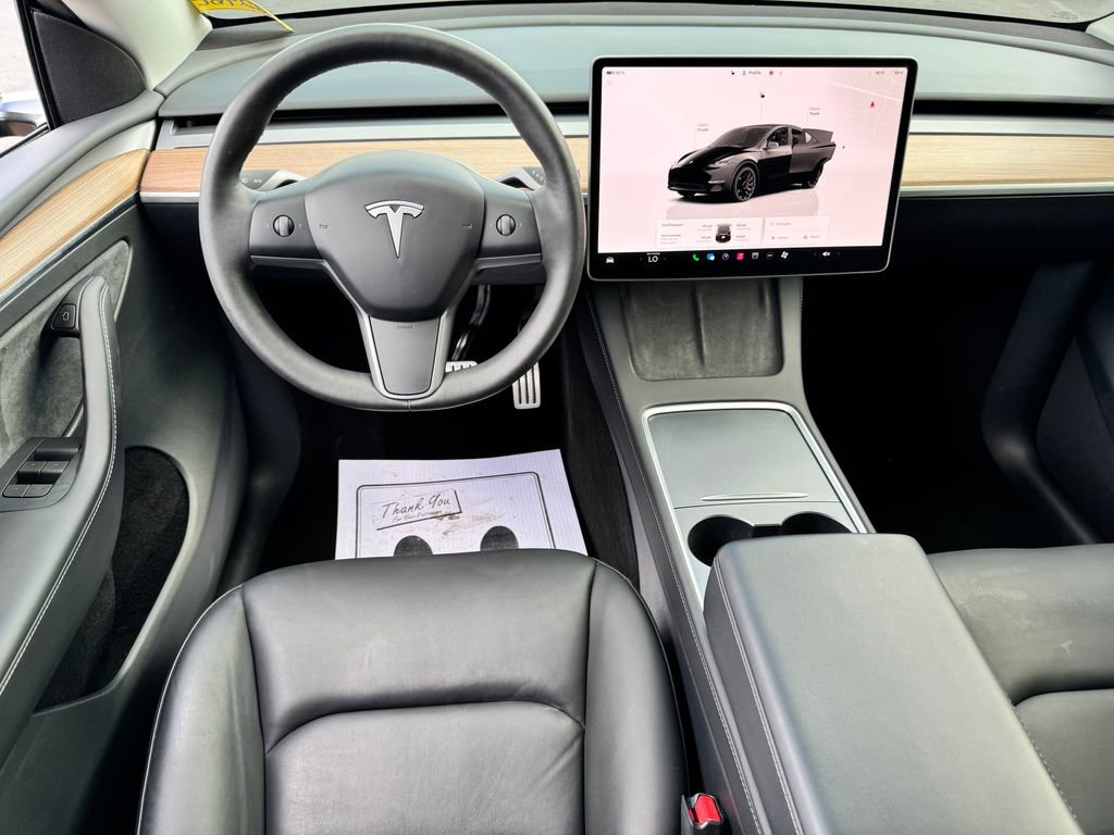 Used 2024 Tesla Model Y Performance AWD/4WD image 21
