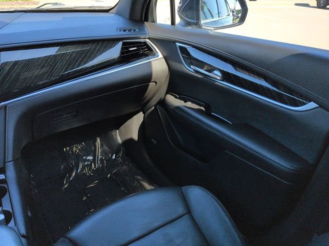 Used 2021 Cadillac XT6 Premium Luxury image 17