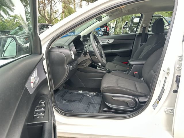 Used 2024 Kia Forte LXS FWD image 22