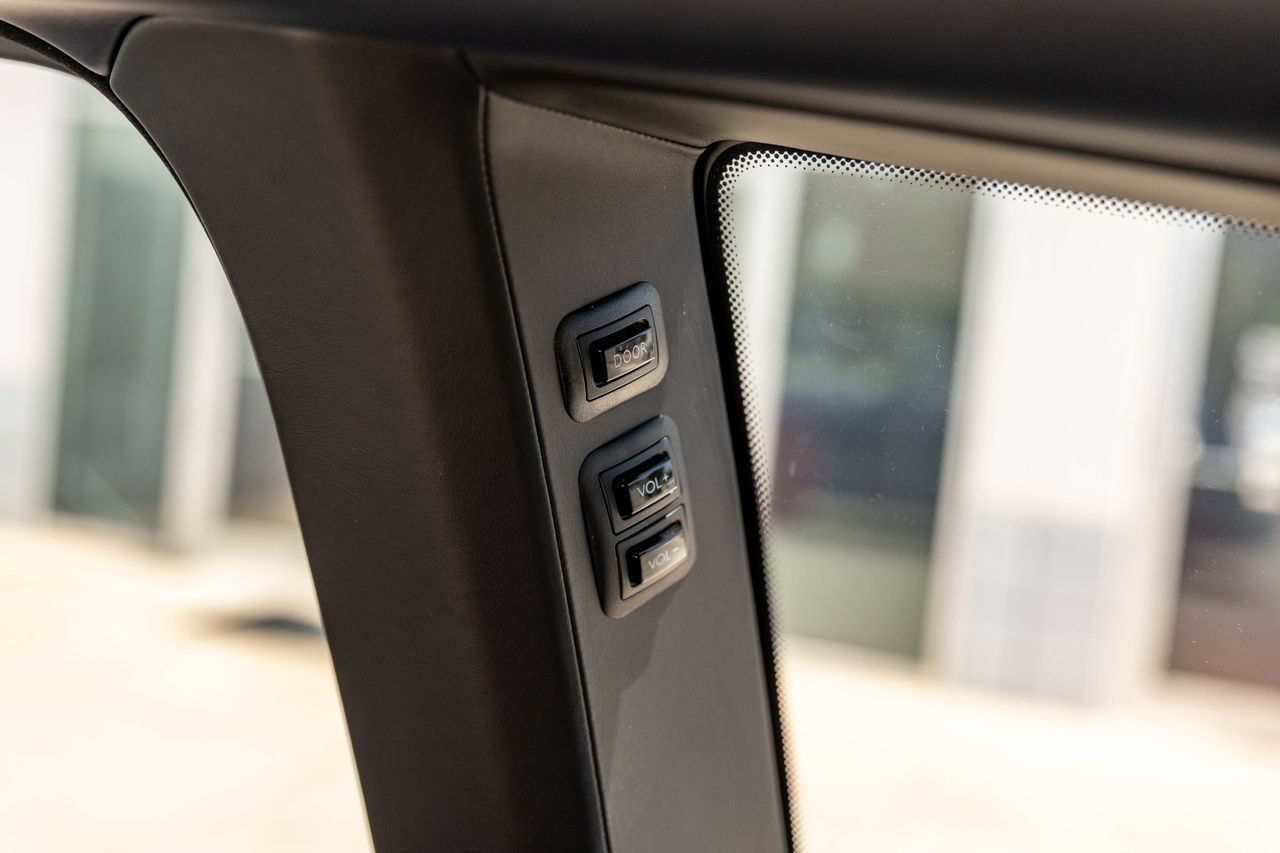Certified 2024 Rolls-Royce Cullinan Black Badge AWD/4WD image 49