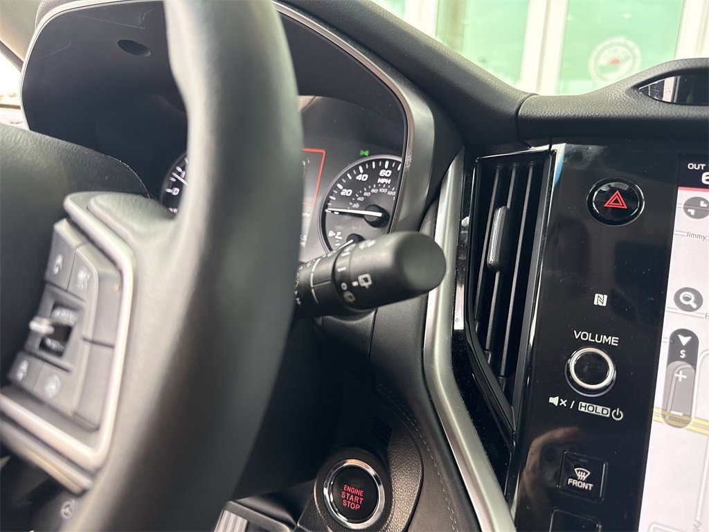 Certified 2022 Subaru Outback Limited image 24