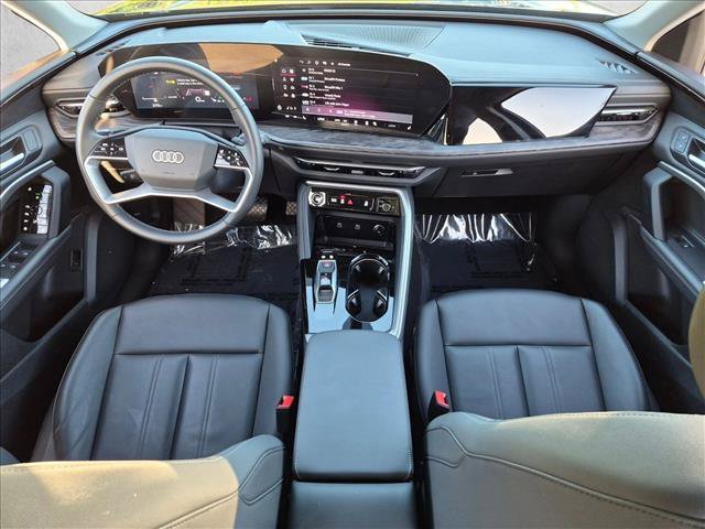 Certified 2025 Audi Q5 Premium w/ Convenience Package AWD/4WD image 15