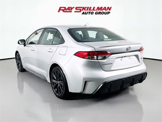 Used 2024 Toyota Corolla SE image 5