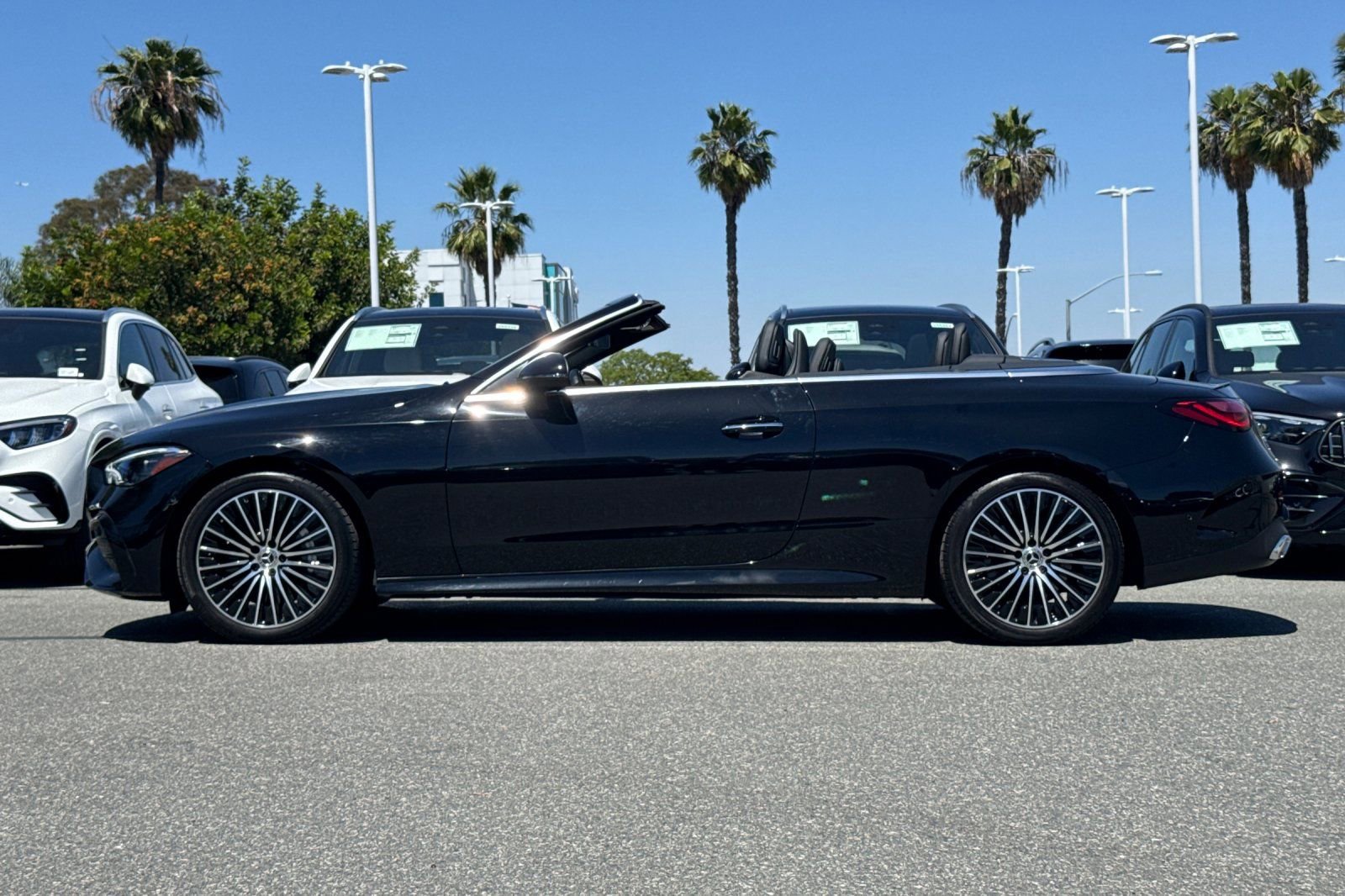Certified 2024 Mercedes-Benz CLE 450 4MATIC Cabriolet image 7