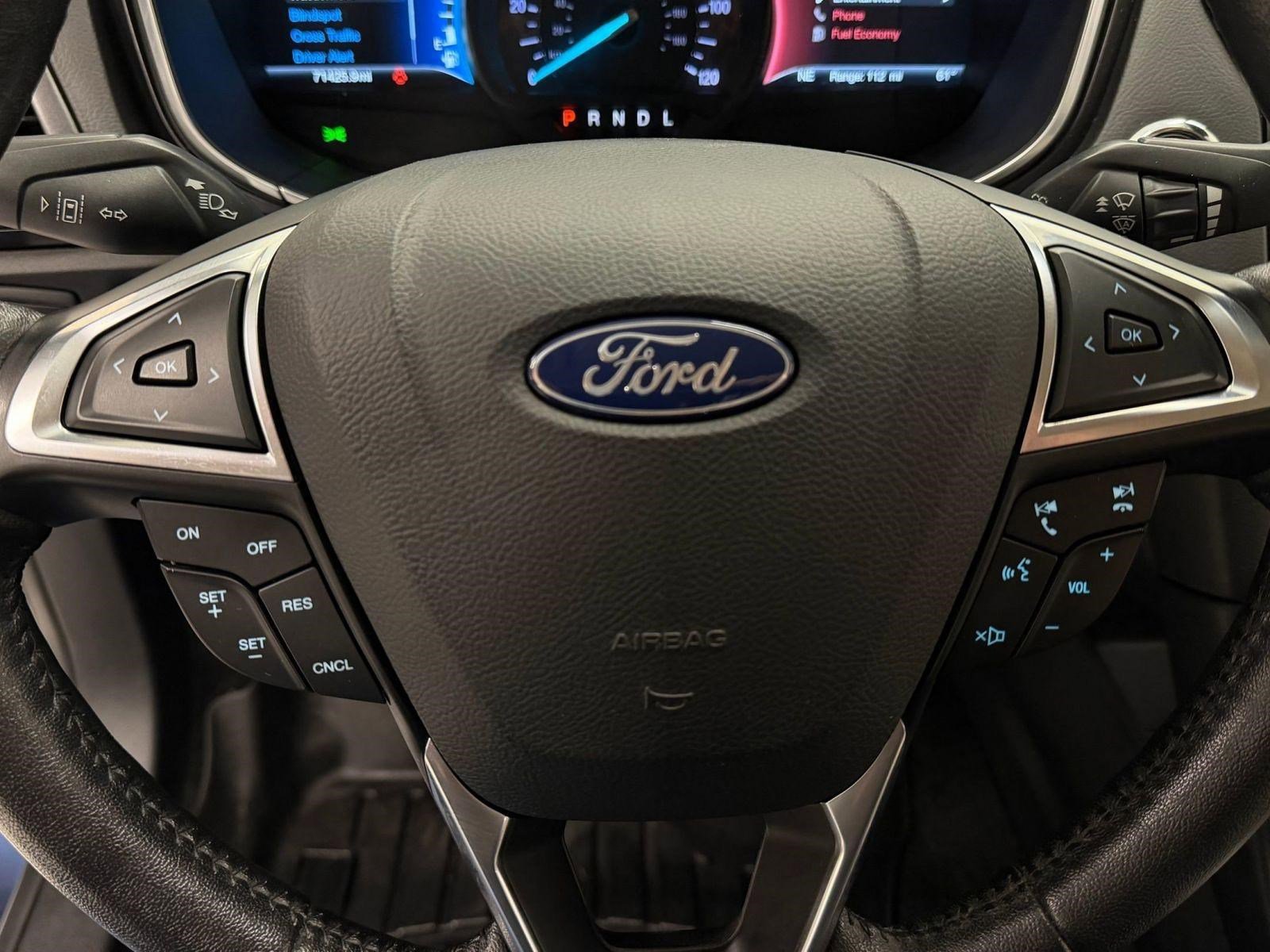 Used 2018 Ford Fusion Titanium image 13