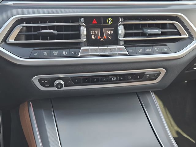 Used 2022 BMW X5 sDrive40i w/ M Sport Package RWD image 21