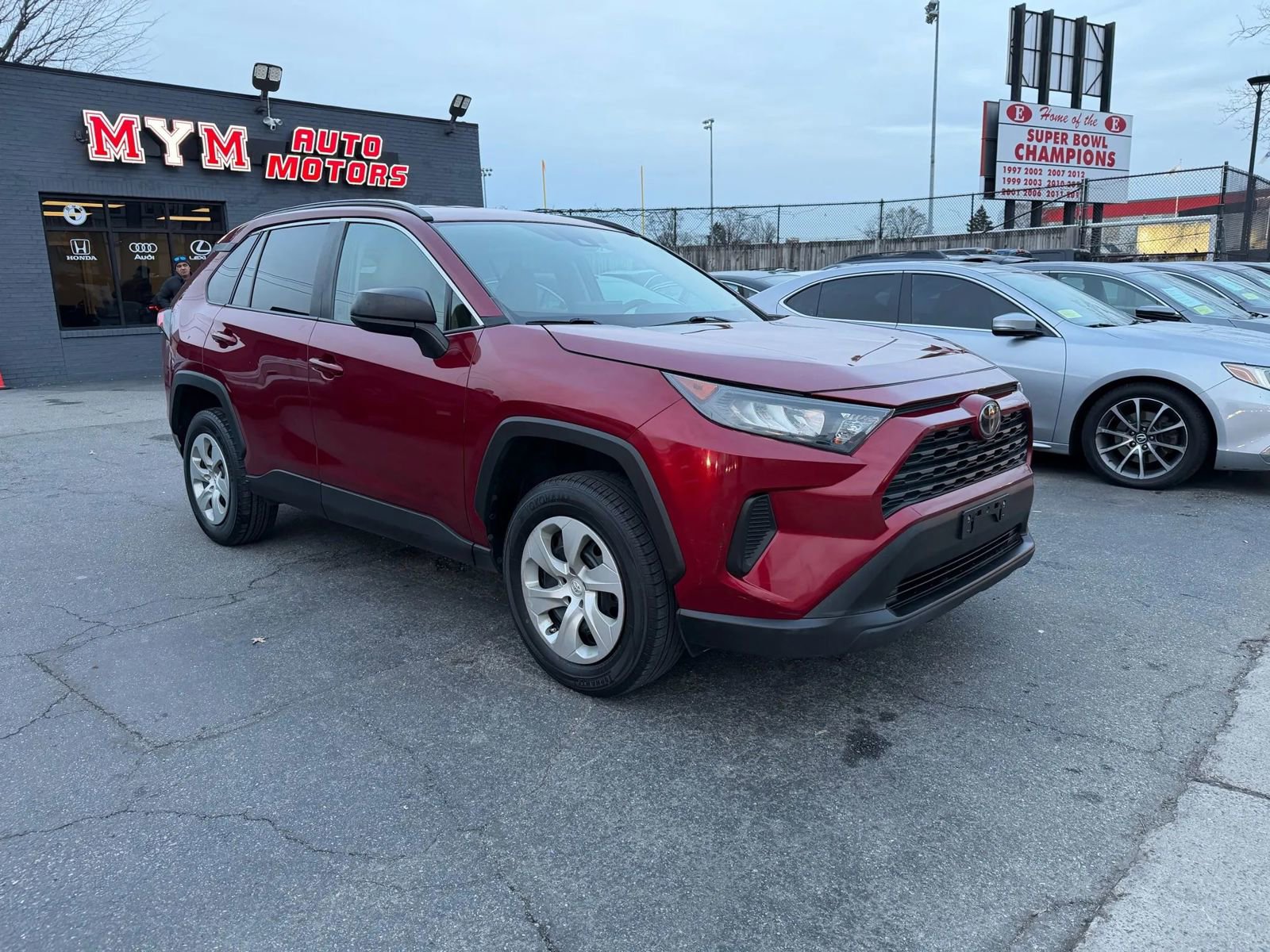 Used 2019 Toyota RAV4 LE