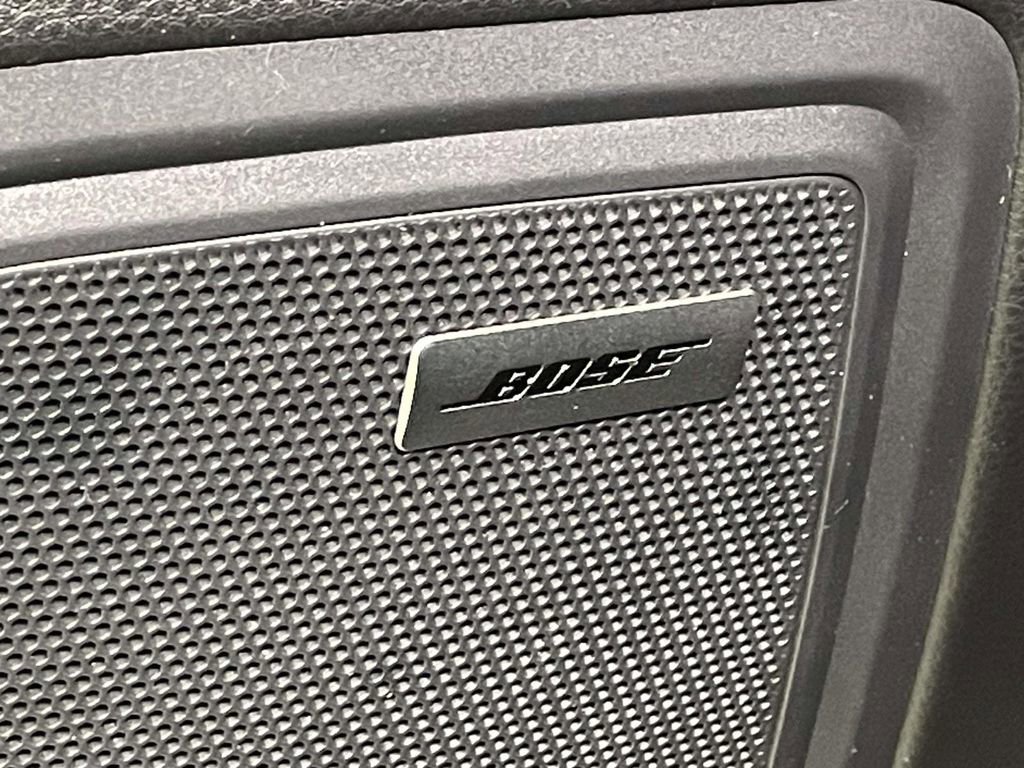 Certified 2022 Porsche Macan image 38