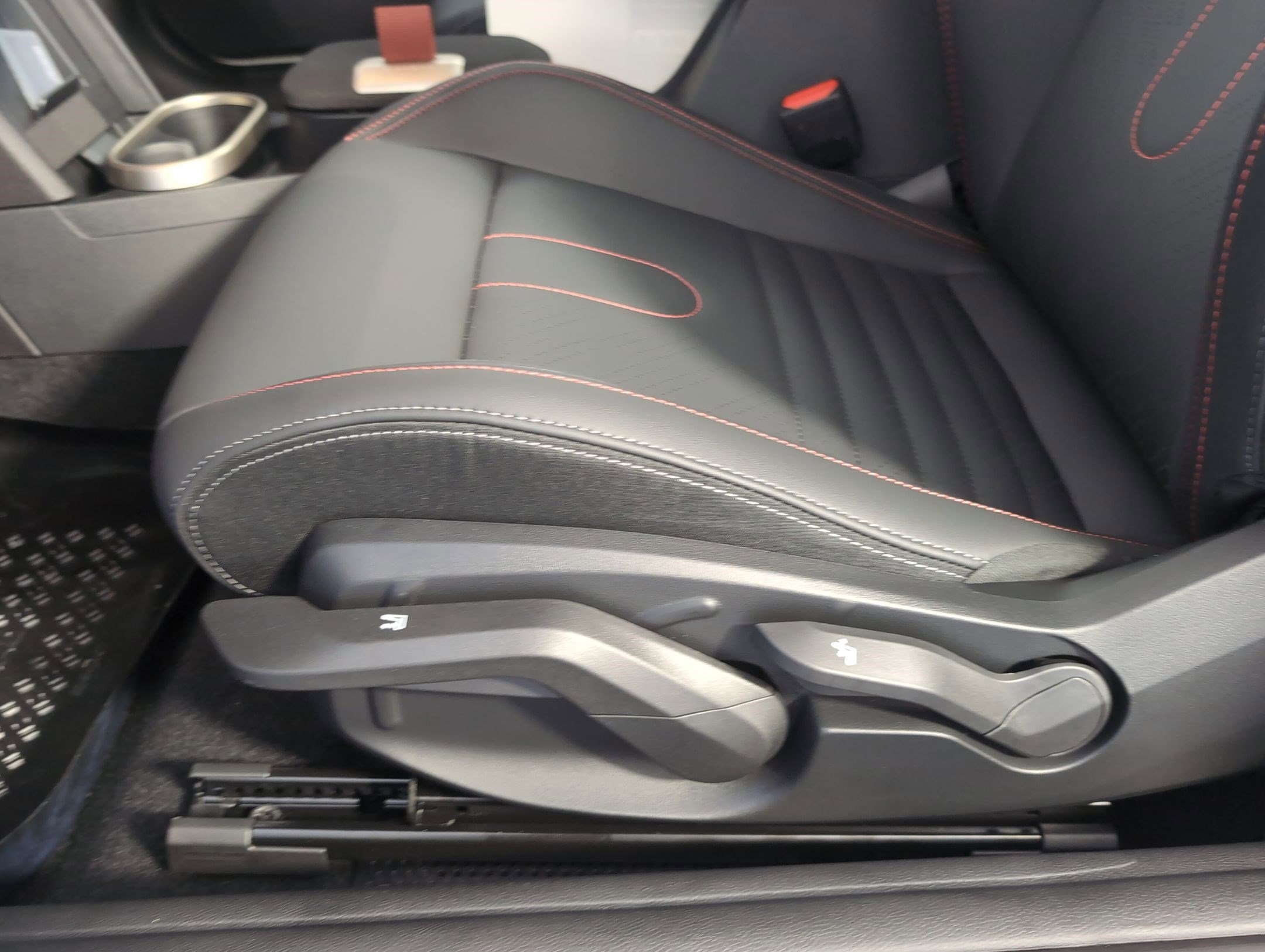 New 2026 MINI Cooper S image 11