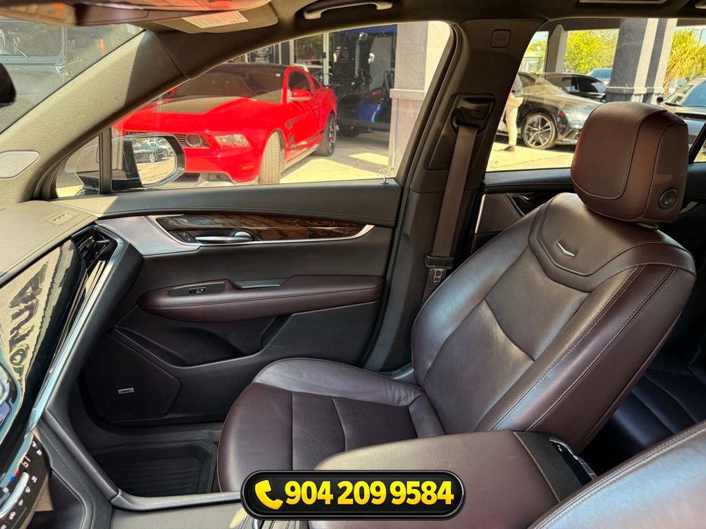 Used 2020 Cadillac XT6 Premium Luxury image 23