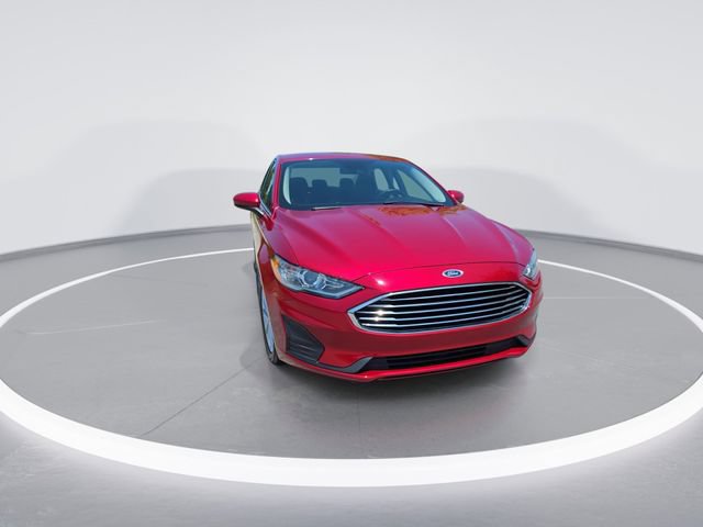 Used 2020 Ford Fusion SE FWD image 2