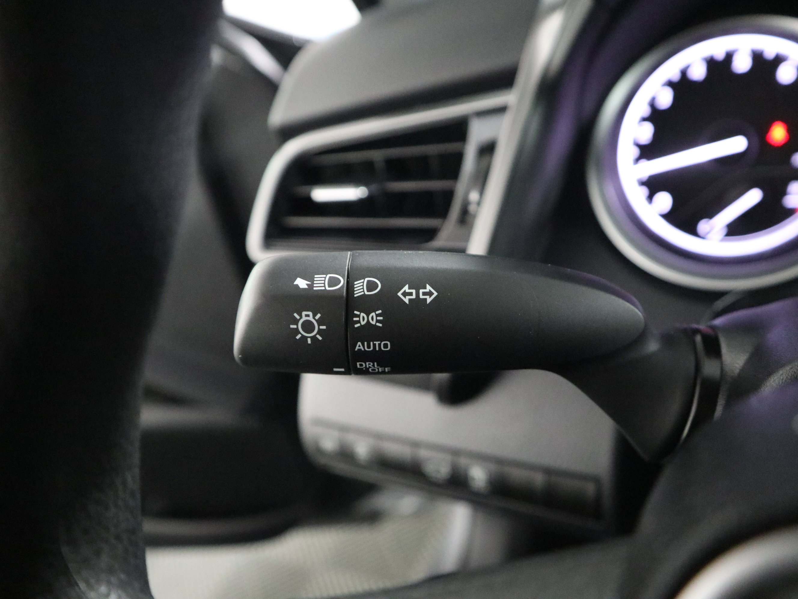 Used 2024 Toyota Camry LE image 24