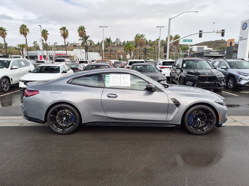 Used 2027 BMW M4 Competition RWD image 3