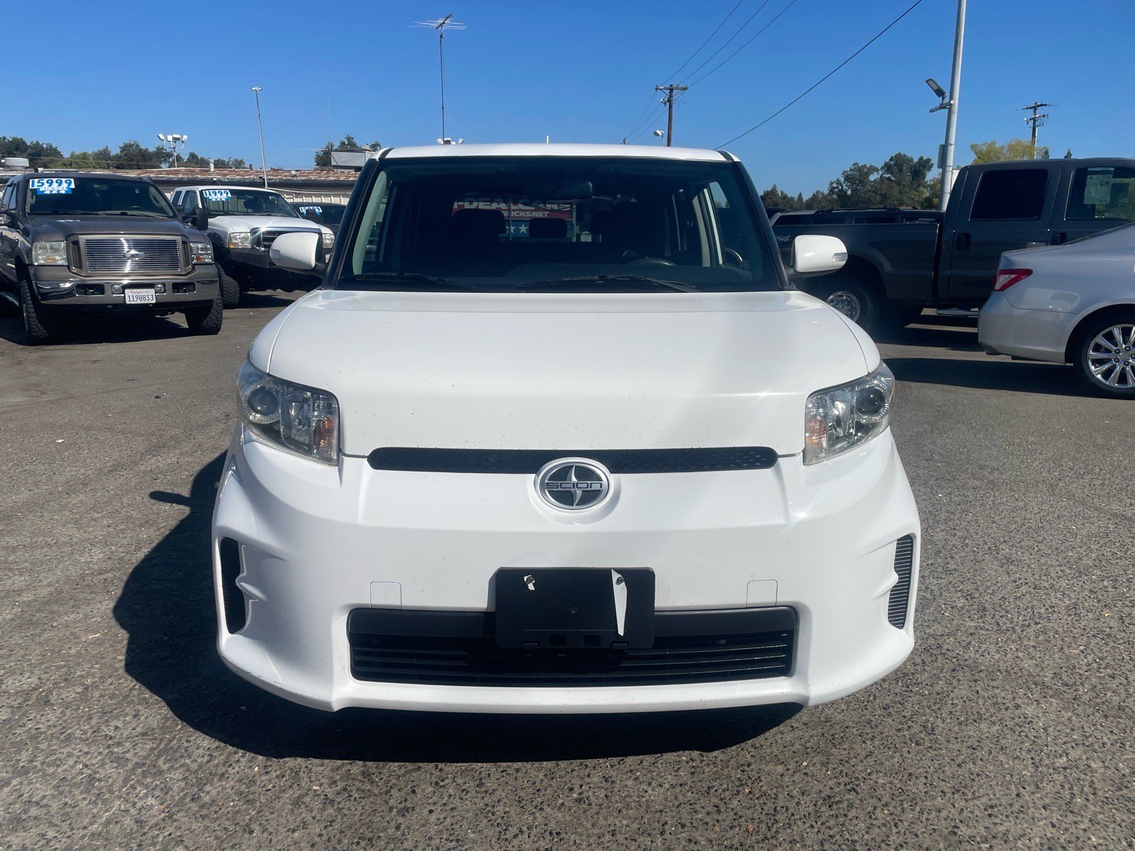 Used 2012 Scion xB FWD image 7