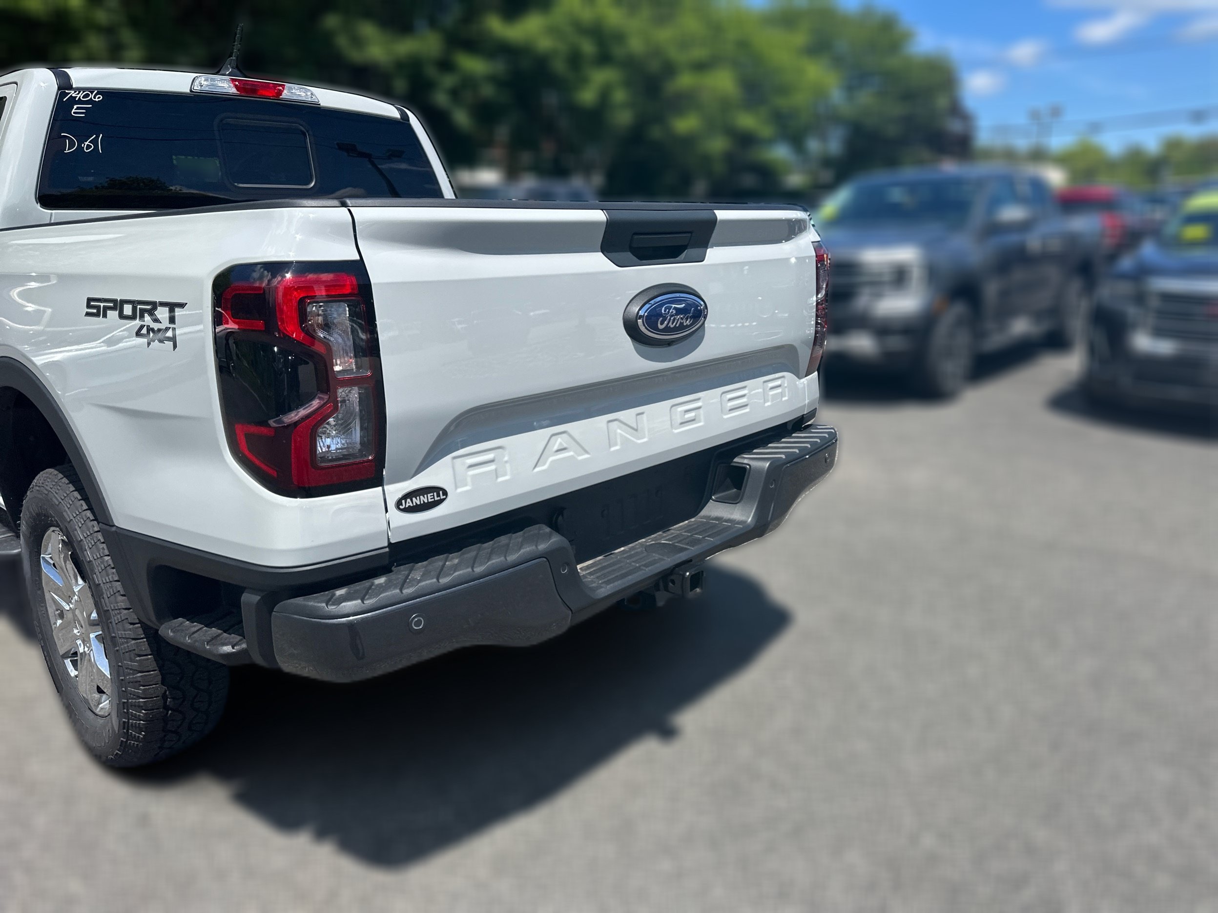 New 2026 Ford Ranger XLT w/ Equipment Group 301A High AWD/4WD image 22