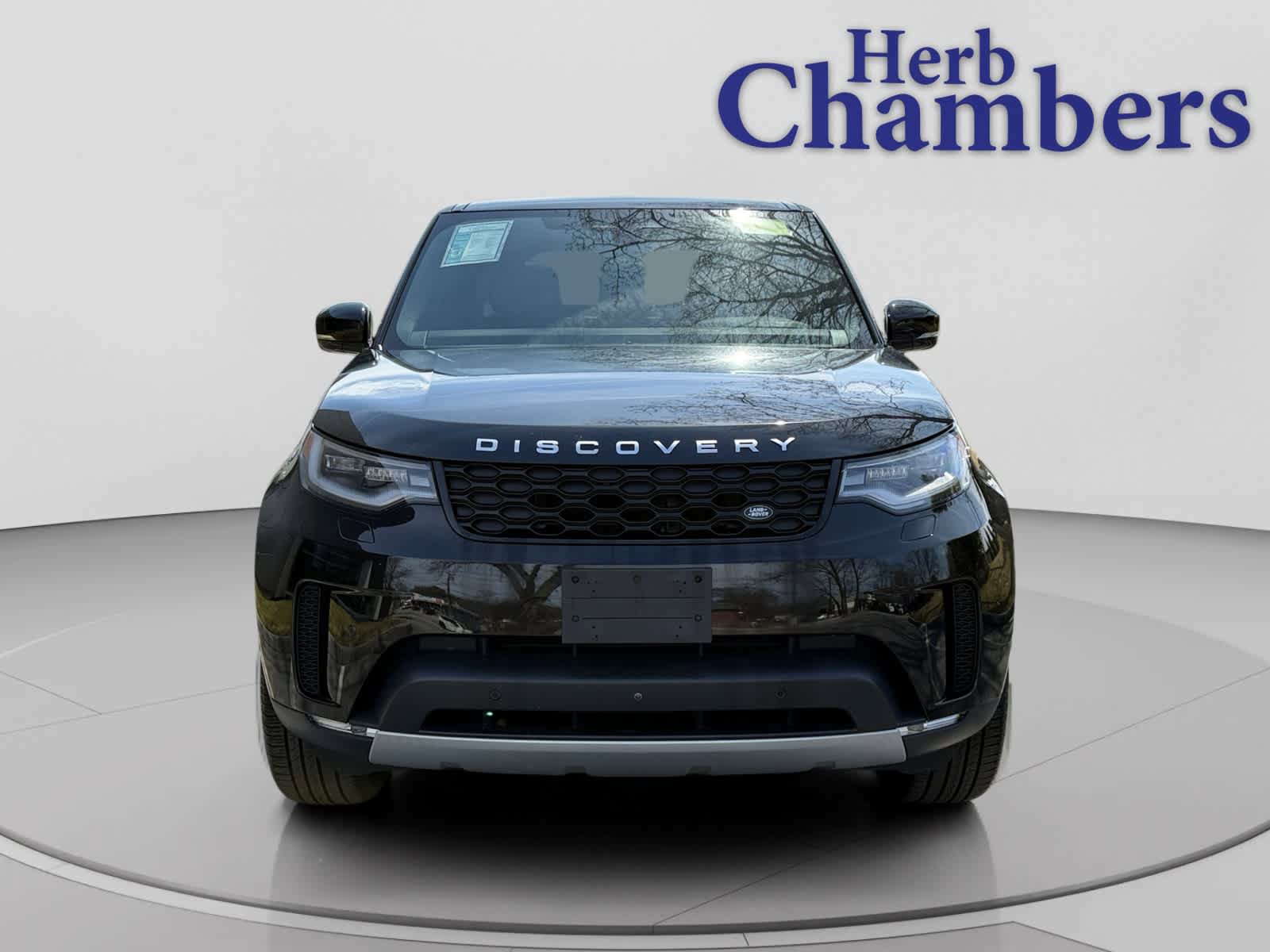 Used 2025 Land Rover Discovery S AWD/4WD image 2