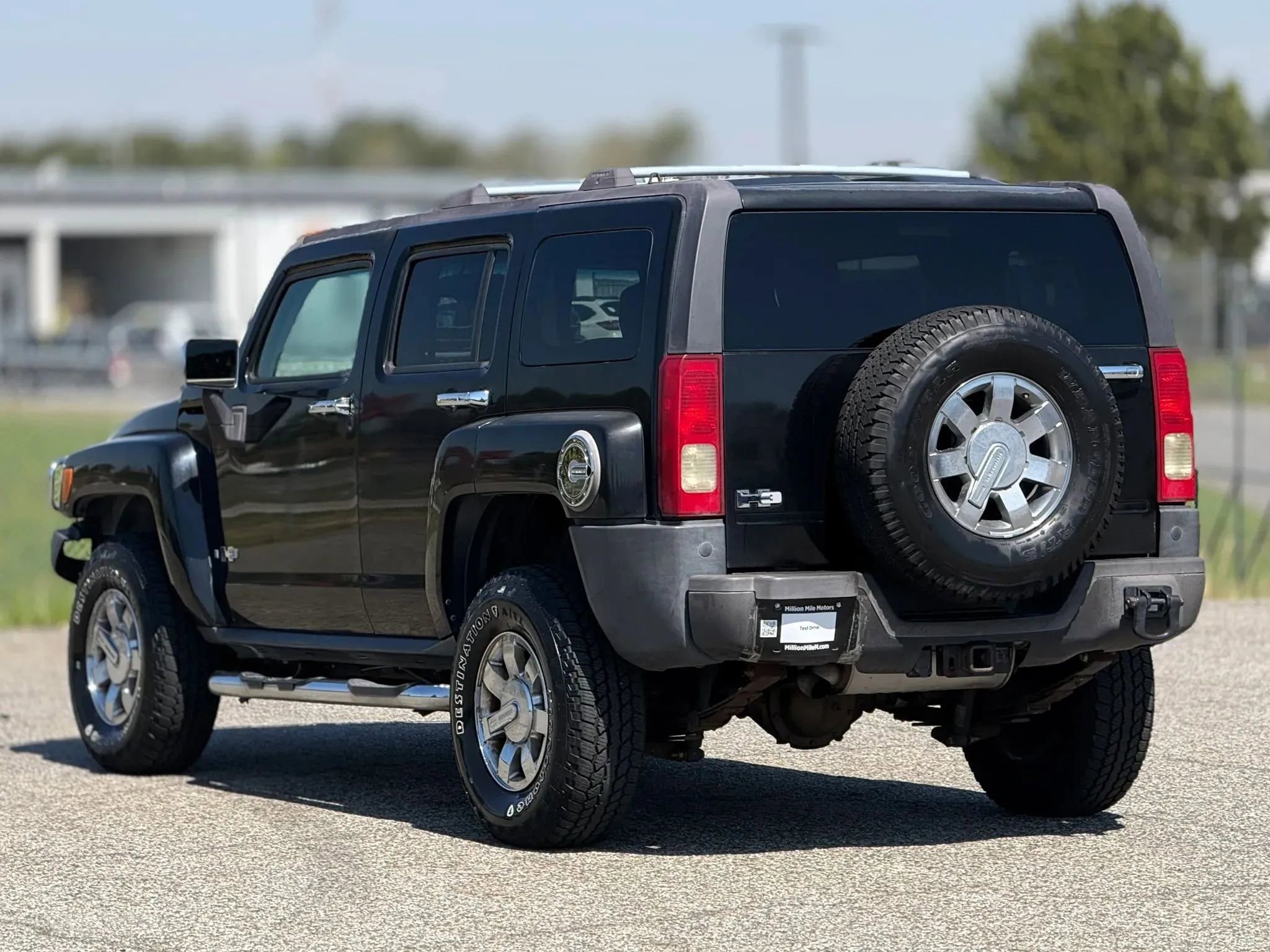 Used 2006 HUMMER H3 Luxury w/ Chrome Appearance Package image 10