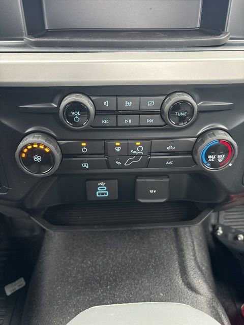 New 2024 Ford F550 4x4 Regular Cab Super Duty image 41