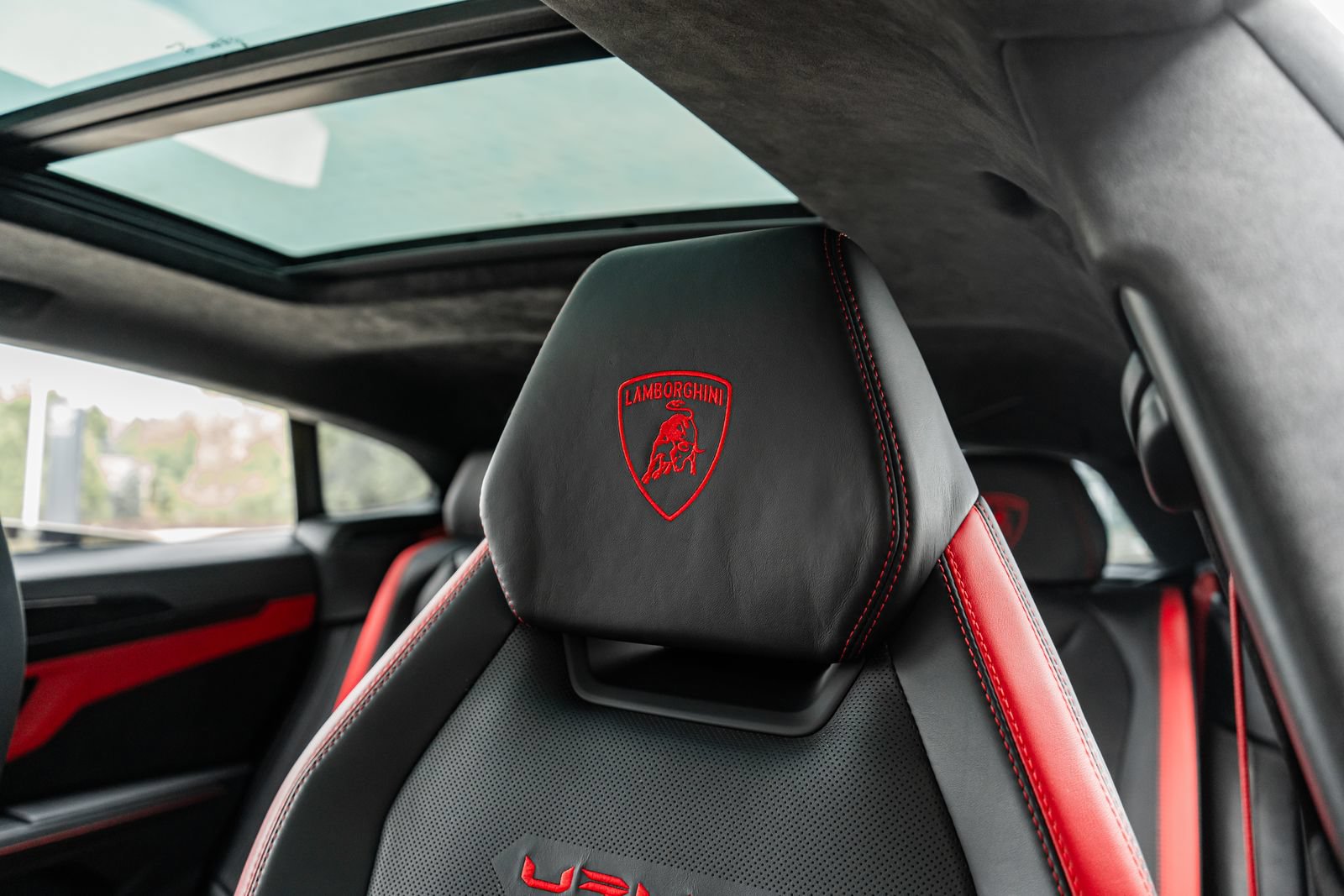 Used 2023 Lamborghini Urus S AWD/4WD image 26