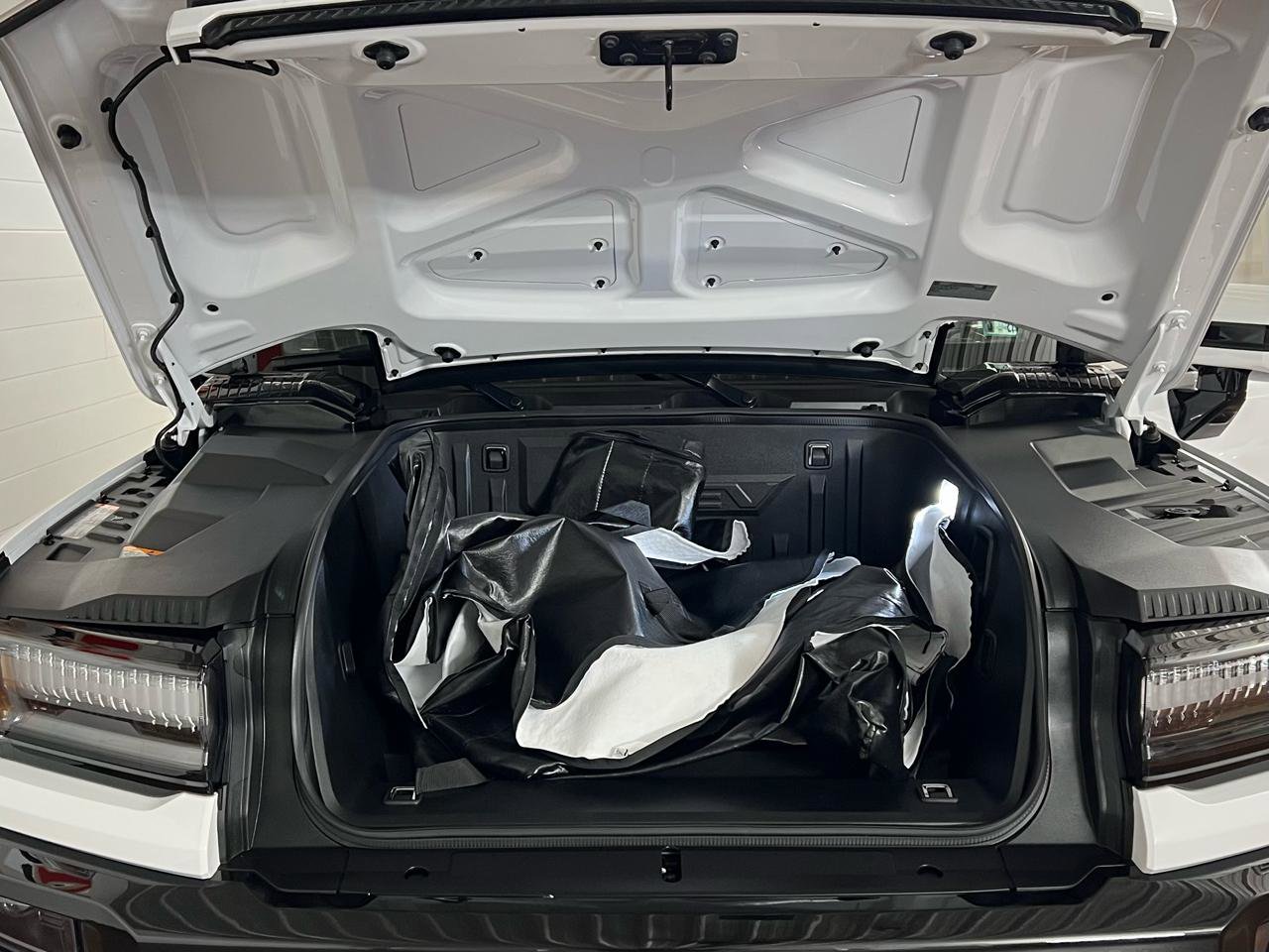 Used 2025 GMC Hummer EV 2X image 9