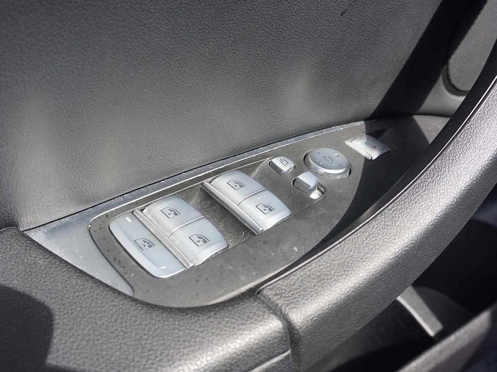 Used 2022 BMW X4 xDrive30i w/ M Sport Package image 37