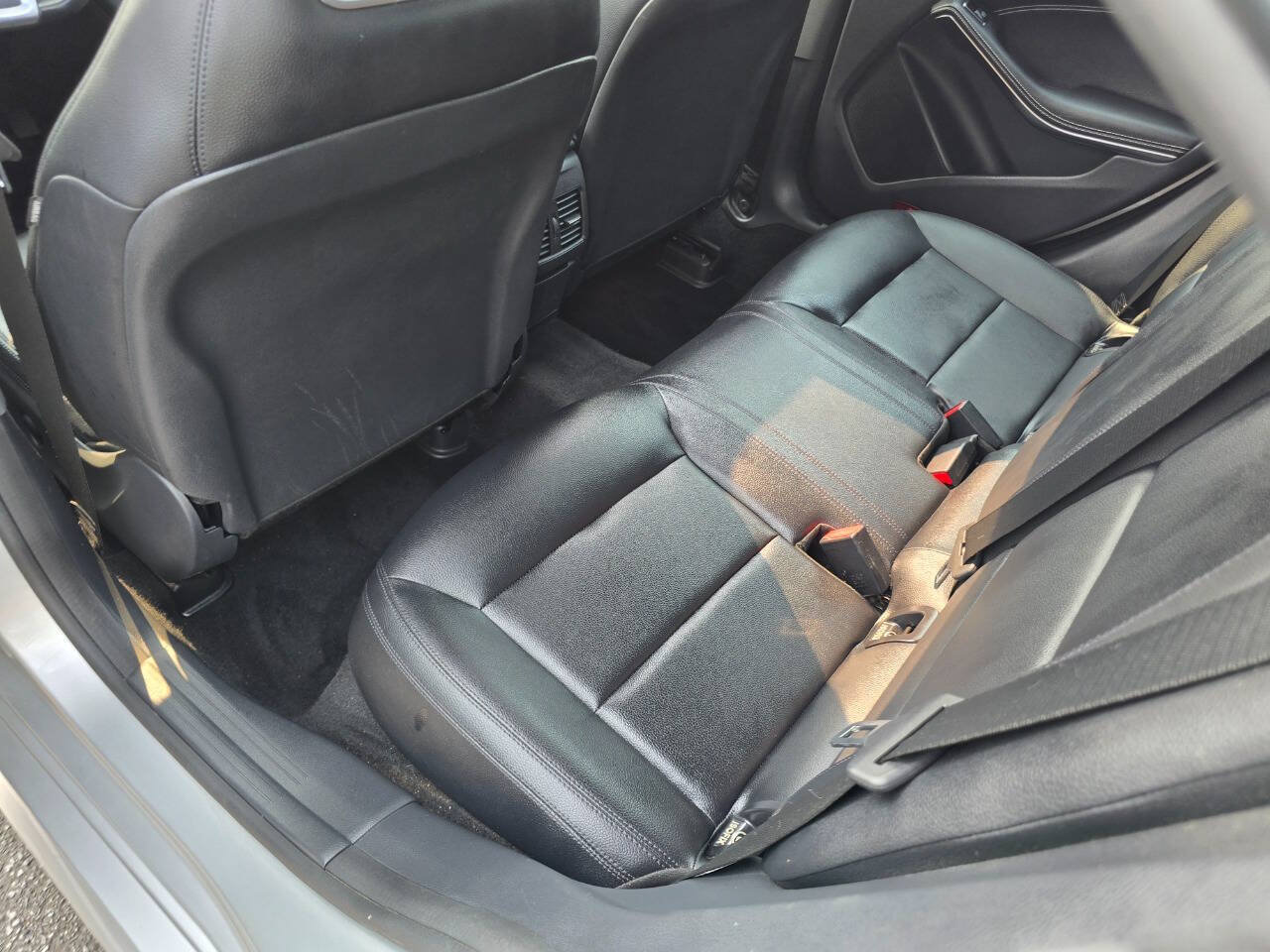 Used 2014 Mercedes-Benz CLA 250 w/ Multimedia Package image 24