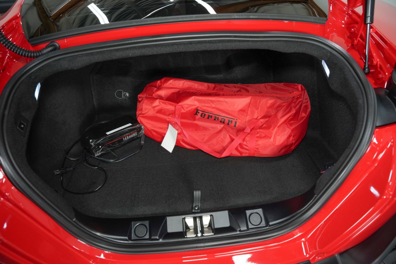 Used 2022 Ferrari Roma image 44