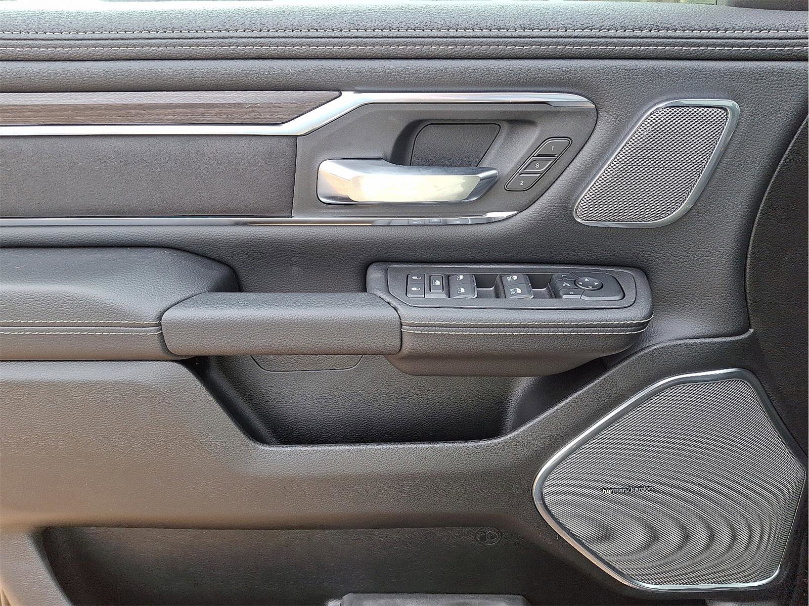 New 2026 RAM 1500 Laramie w/ Night Edition image 9