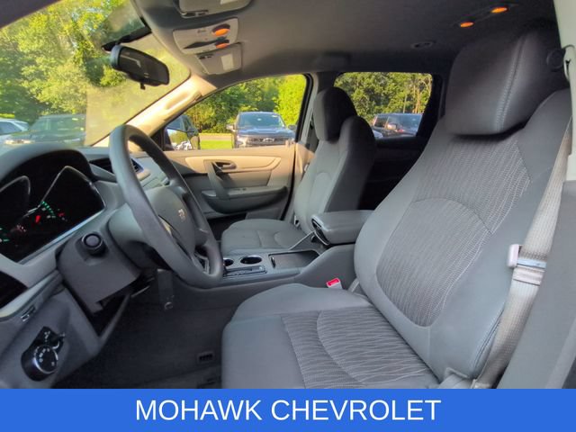 Used 2017 Chevrolet Traverse LS FWD image 17
