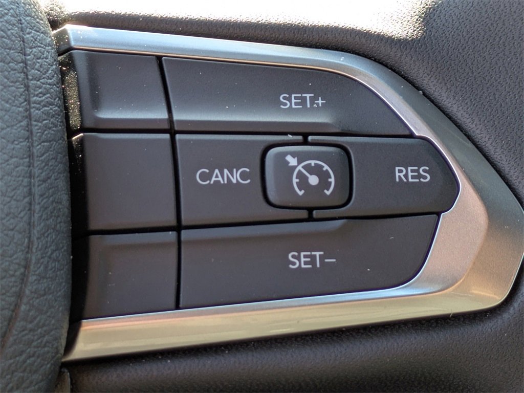 Used 2026 Jeep Compass Altitude image 26