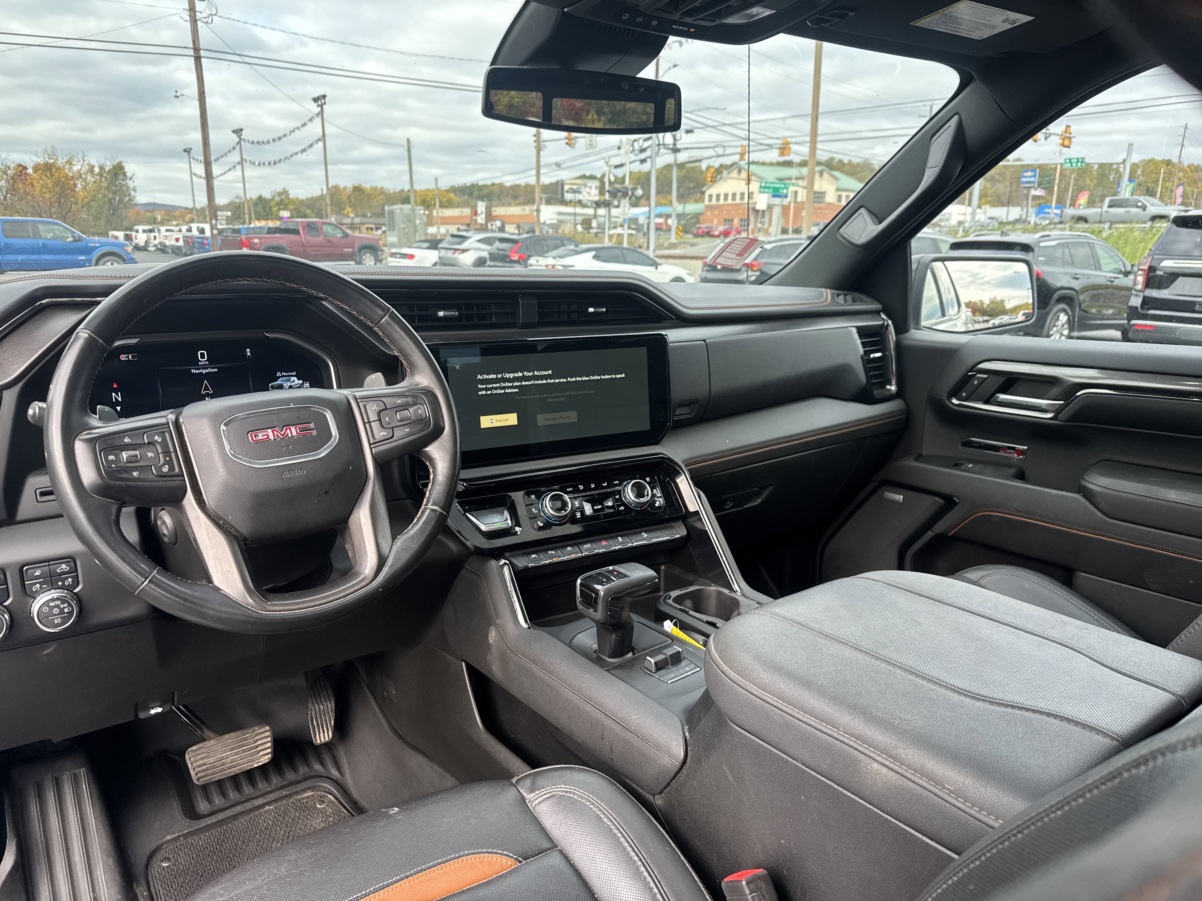 Used 2024 GMC Sierra 1500 AT4 w/ AT4 Preferred Package image 14