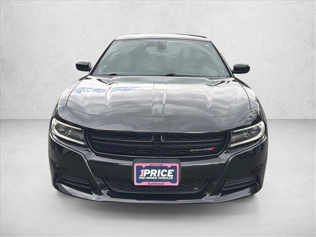 Used 2019 Dodge Charger SXT w/ Plus Group RWD image 2