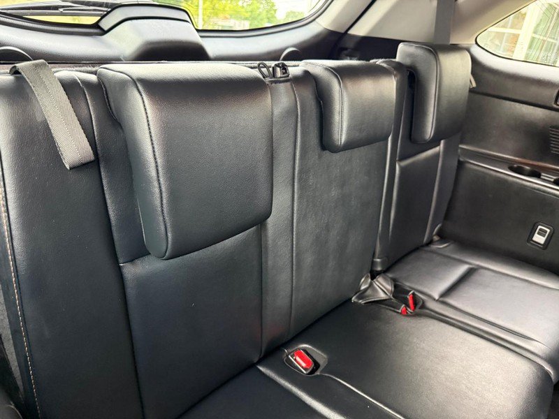 Used 2019 Toyota Highlander Limited Platinum AWD/4WD image 13