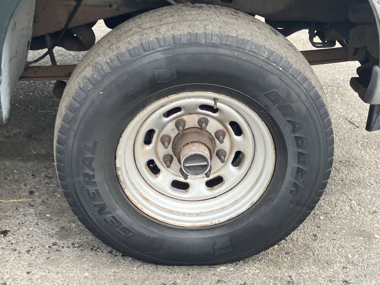 Used 2003 Ford F350 XL AWD/4WD image 16