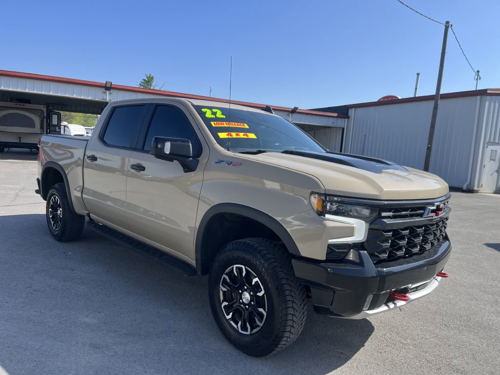Used 2022 Chevrolet Silverado 1500 ZR2 image 3