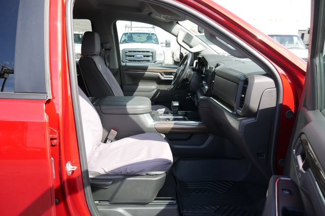 Used 2026 Chevrolet Silverado 1500 LT Trail Boss w/ Convenience Package II AWD/4WD image 29