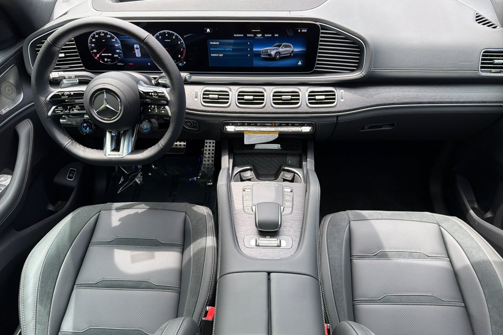 New 2026 Mercedes-Benz GLS 63 AMG 4MATIC image 12