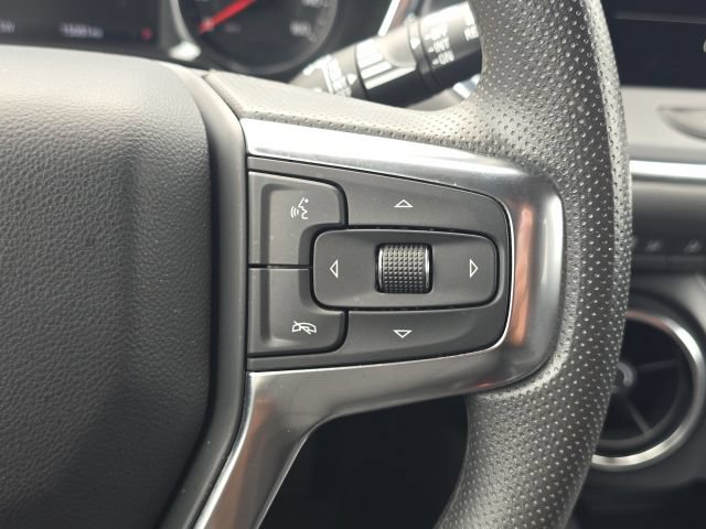 Used 2024 Chevrolet Blazer LT w/ Convenience Package FWD image 36