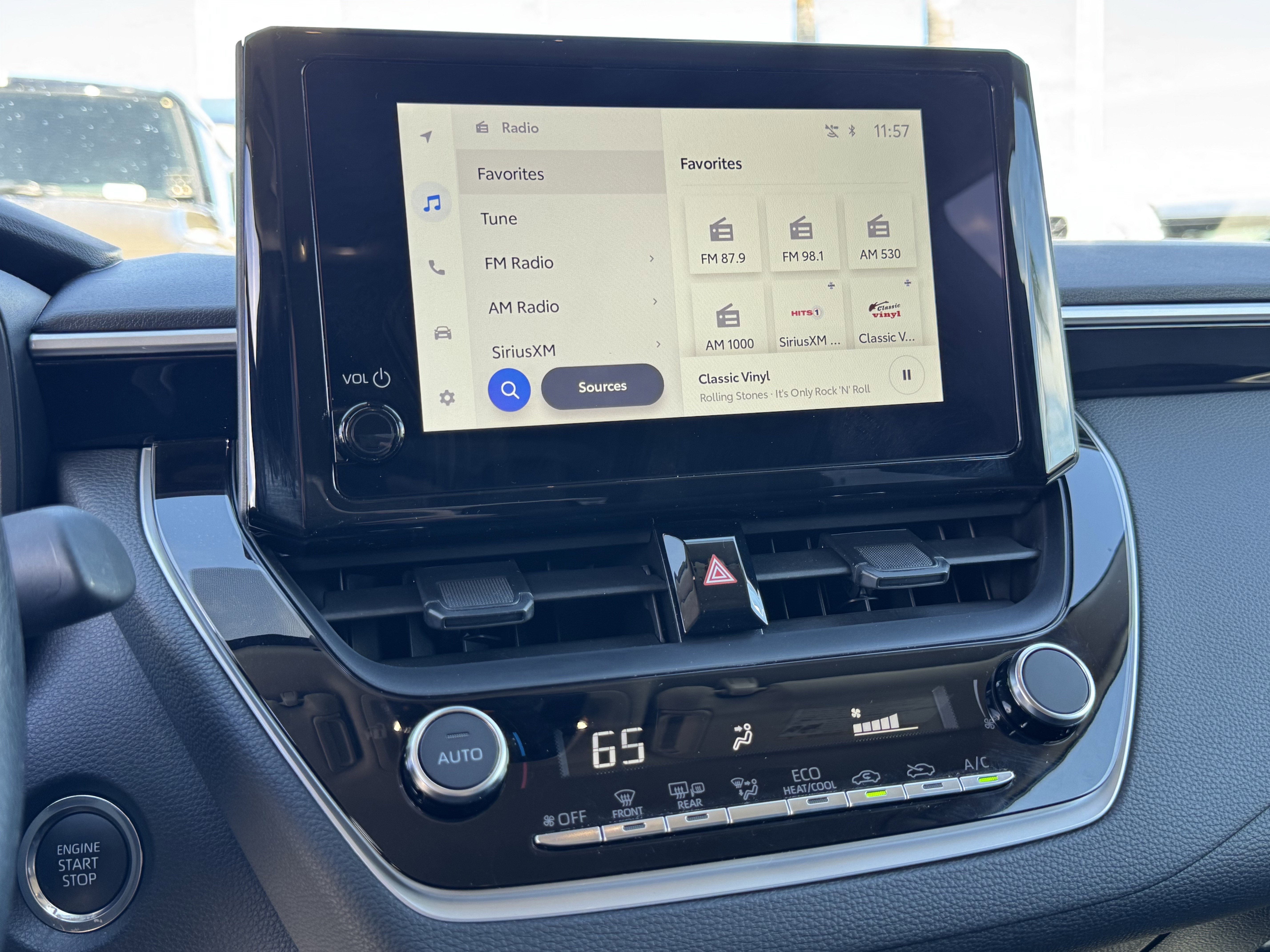 Used 2026 Toyota Corolla LE w/ LE Premium Package image 24