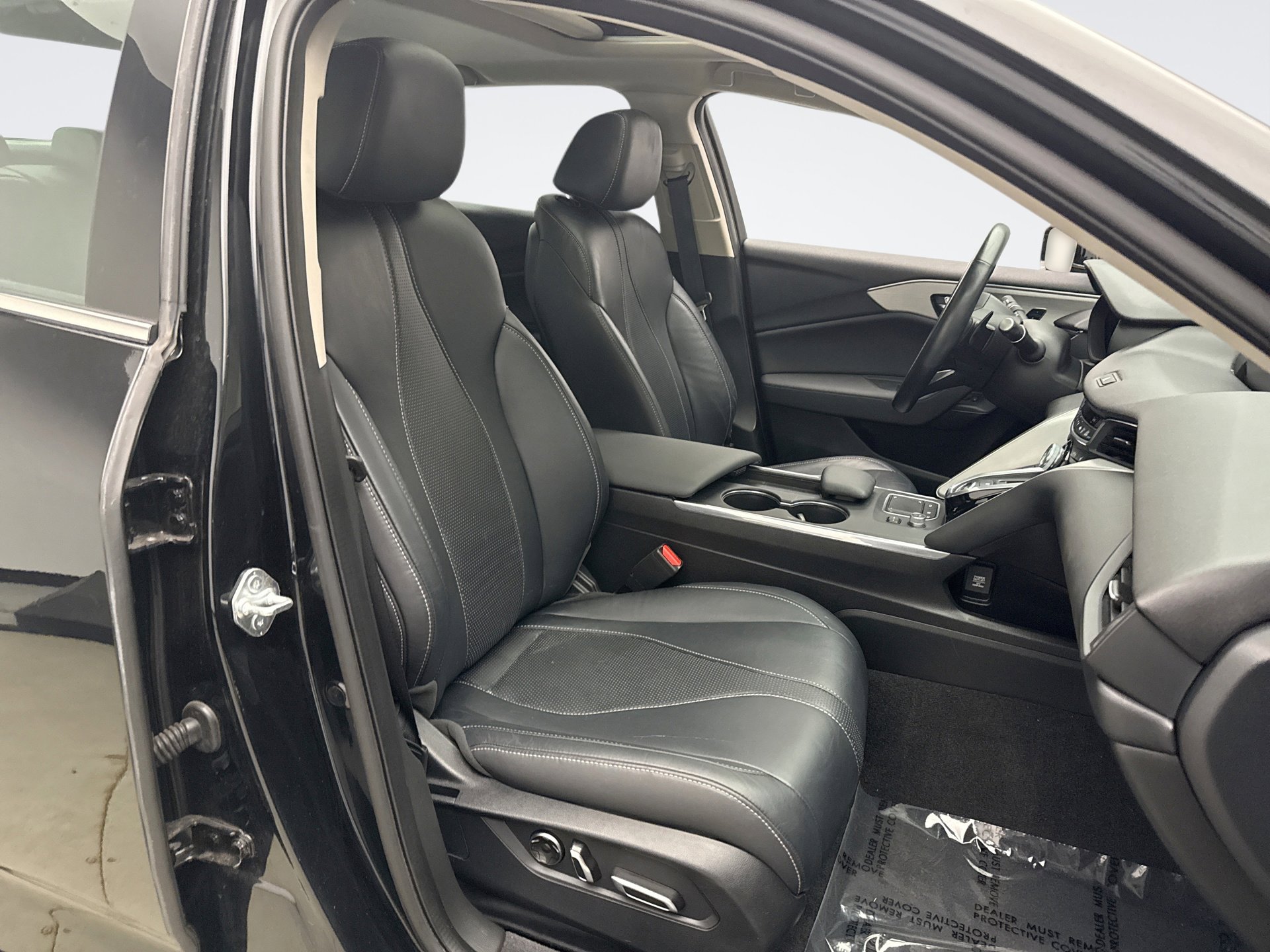 Used 2023 Acura TLX w/ Technology Package image 17