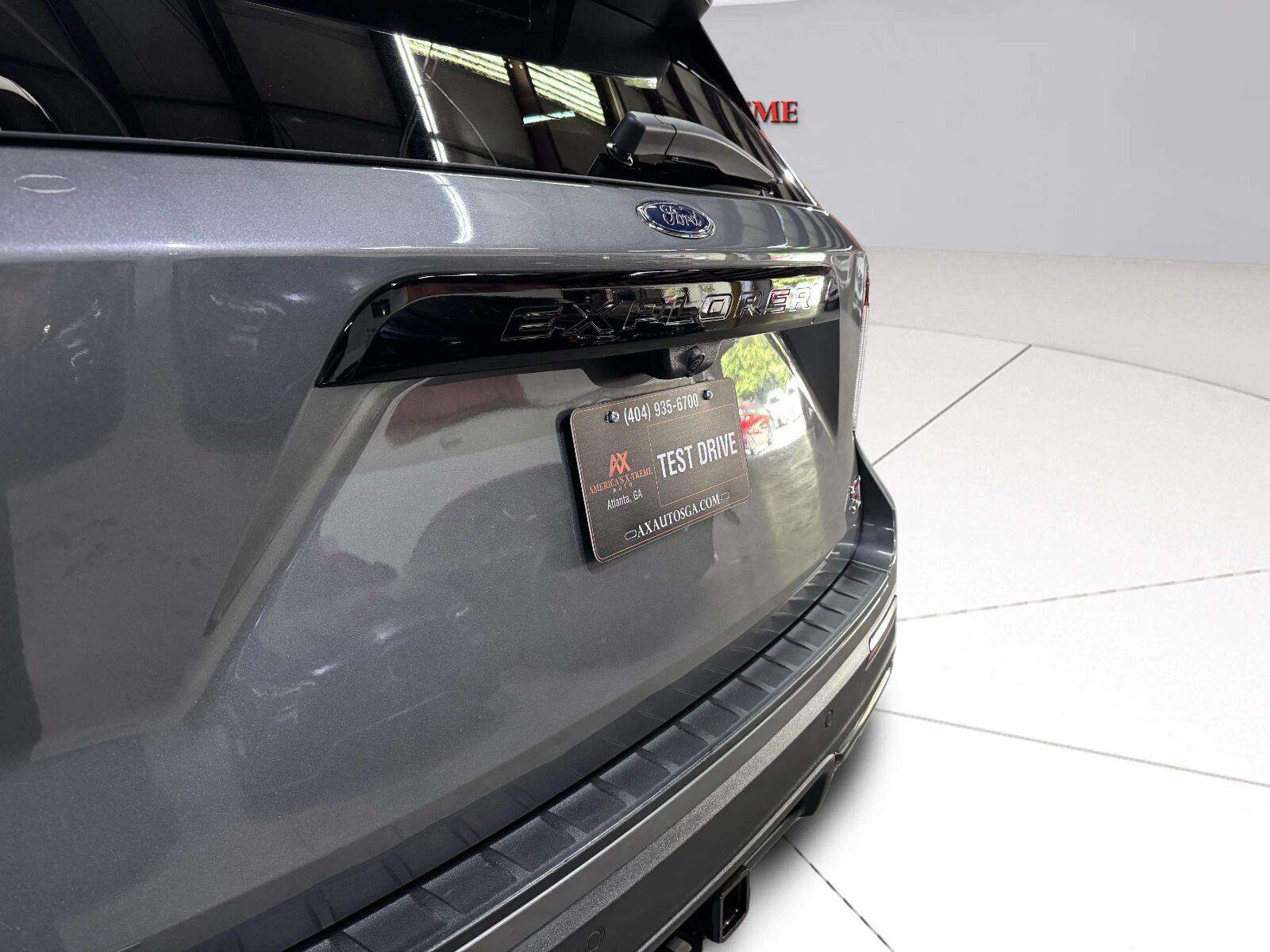 Used 2022 Ford Explorer ST w/ Equipment Group 401A AWD/4WD image 16