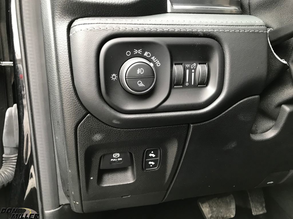 Certified 2021 RAM 1500 Limited image 17