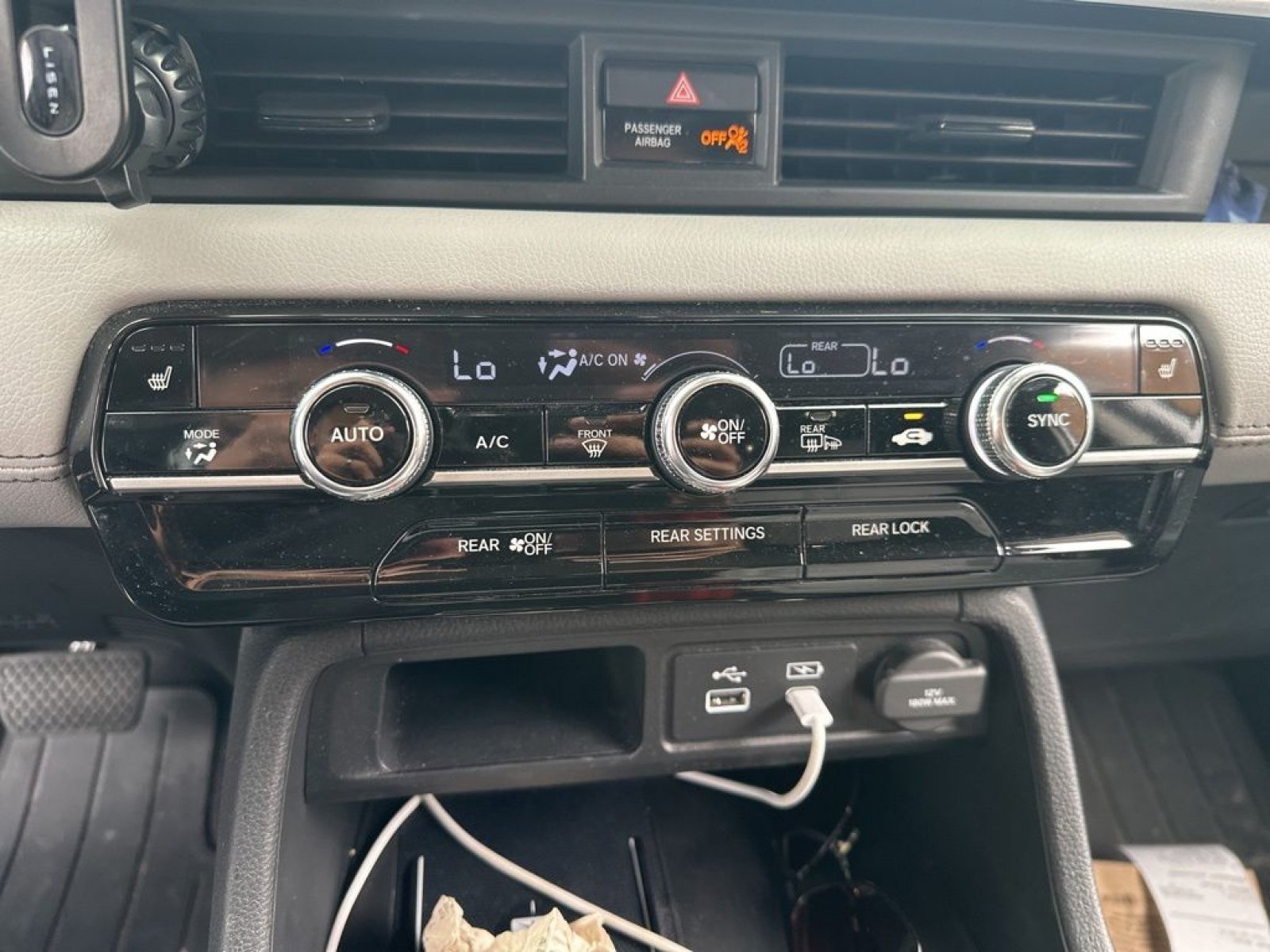 Used 2023 Honda Pilot Touring image 19