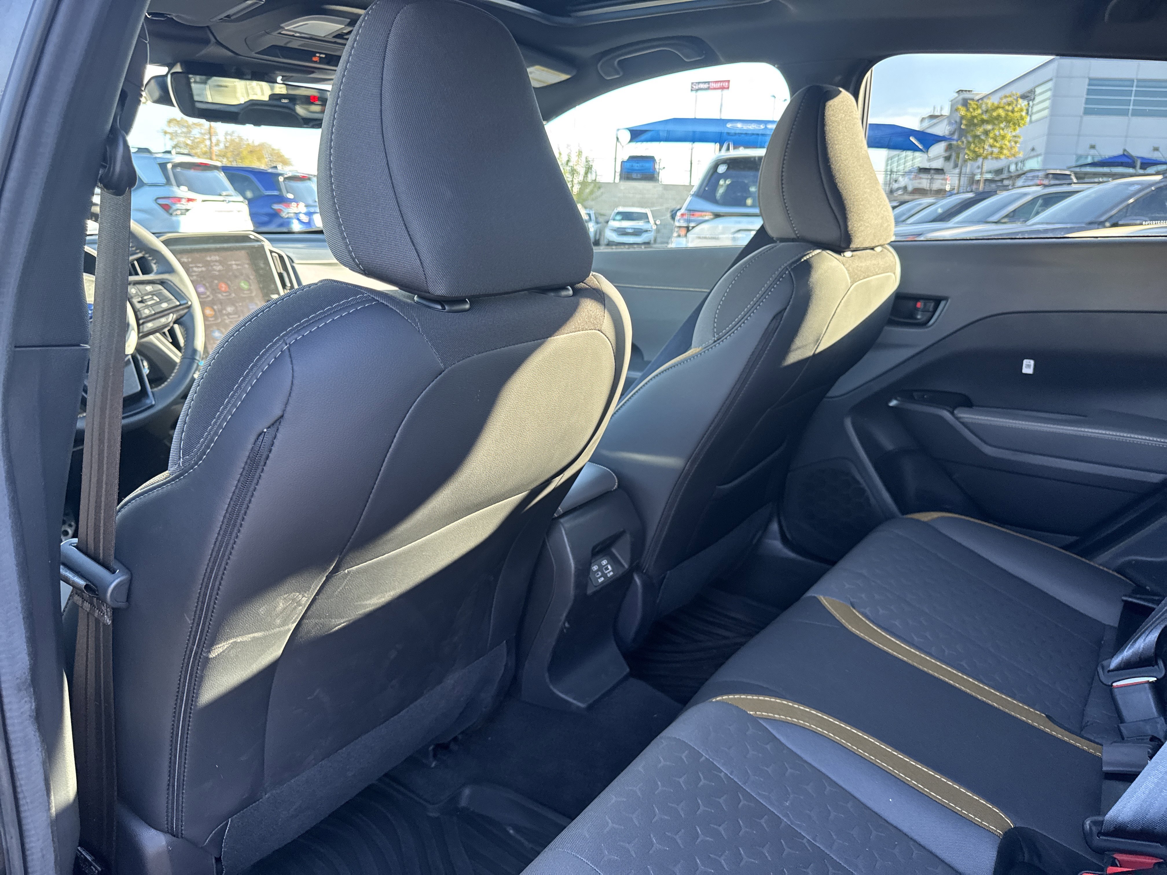 Certified 2025 Subaru Crosstrek 2.5i Sport w/ Crosstrek Mirror Package image 27