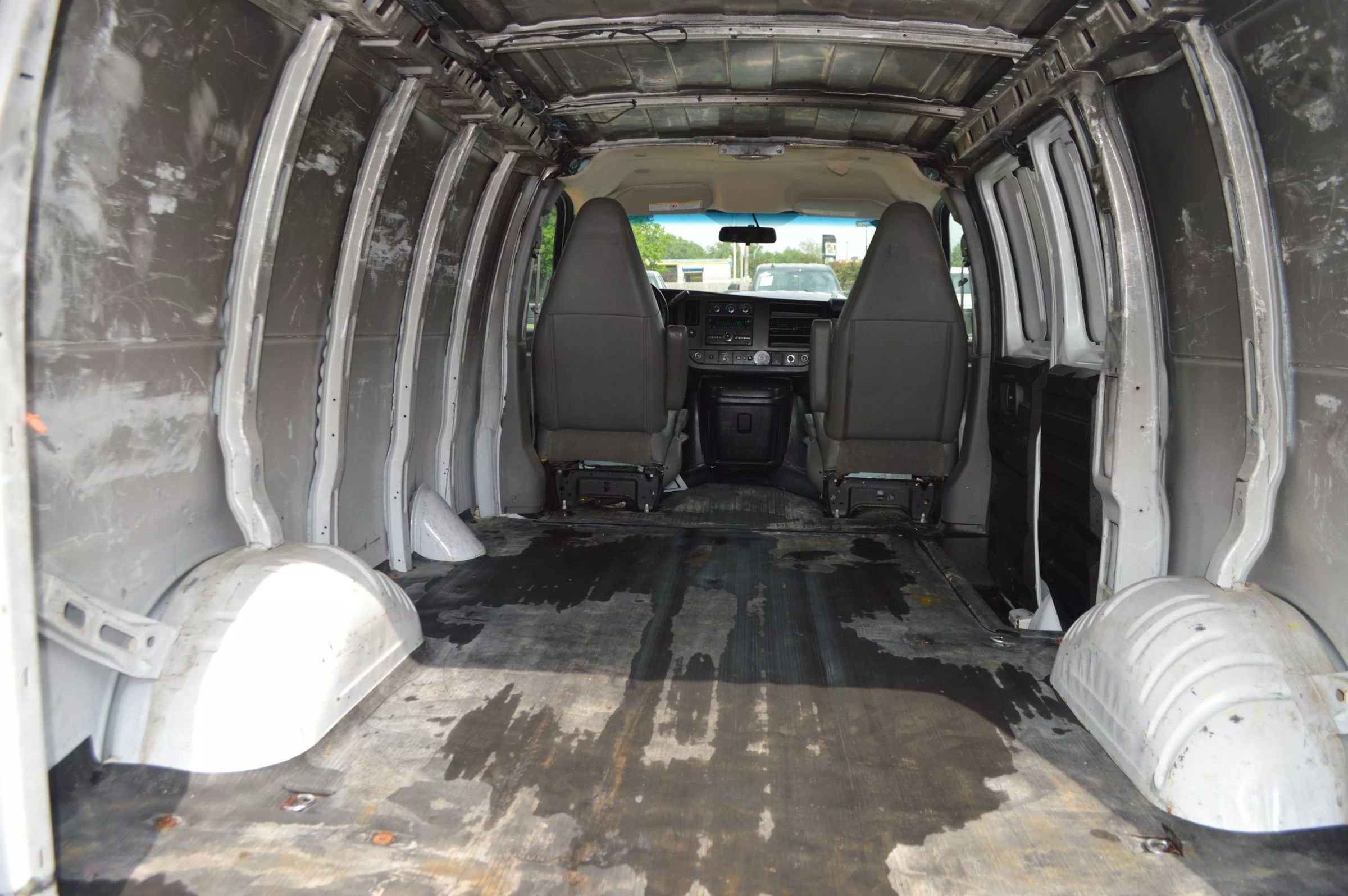 Used 2021 Chevrolet Express 2500 Regular Van 3D w/ Driver Convenience Package image 25