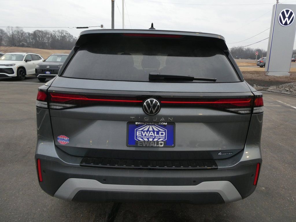 New 2026 Volkswagen Tiguan S AWD/4WD image 18