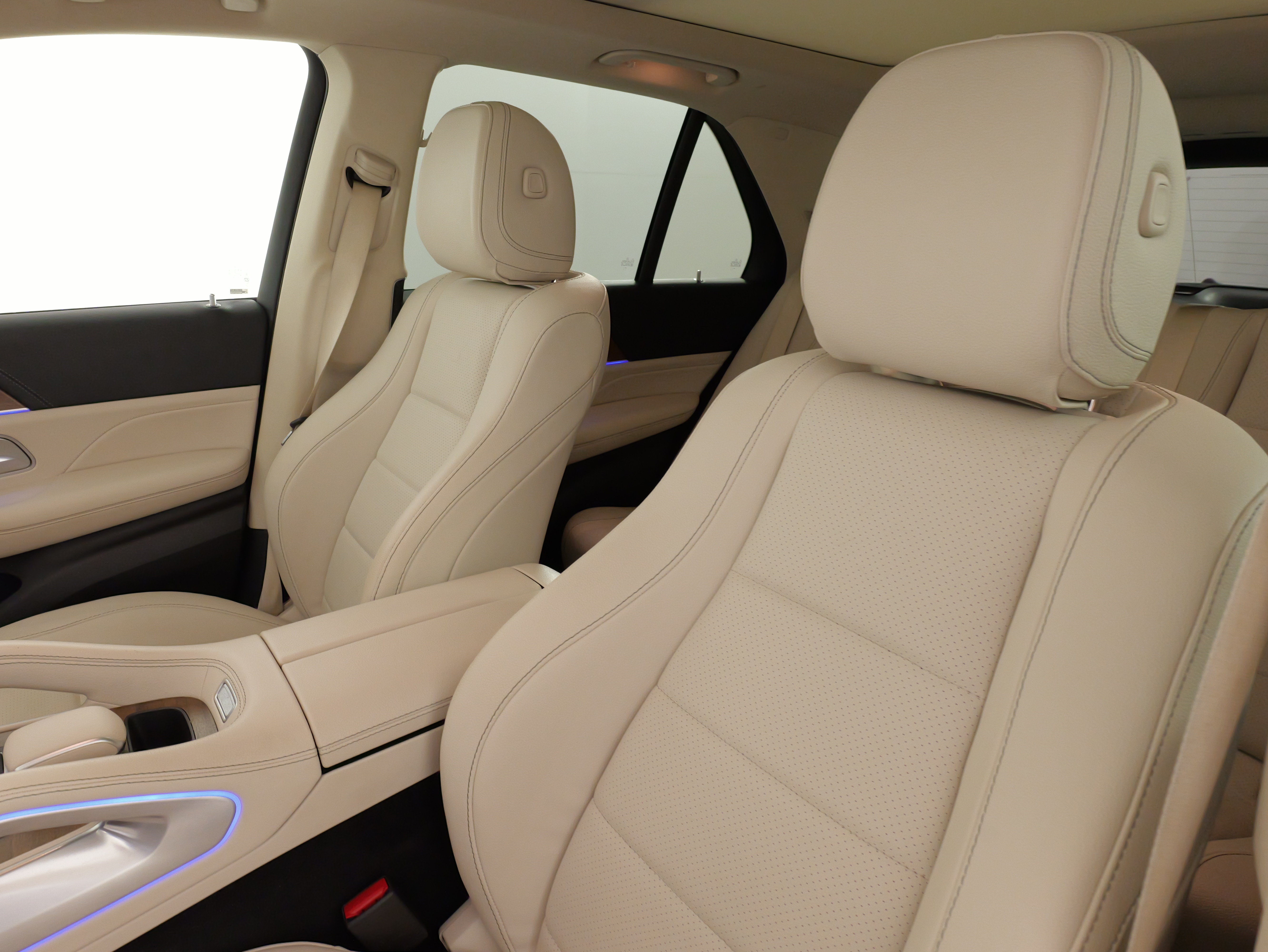 Used 2024 Mercedes-Benz GLE 350 4MATIC image 30