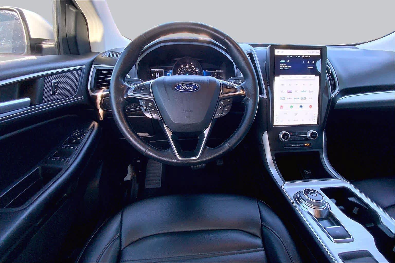 Used 2022 Ford Edge SEL AWD/4WD image 5