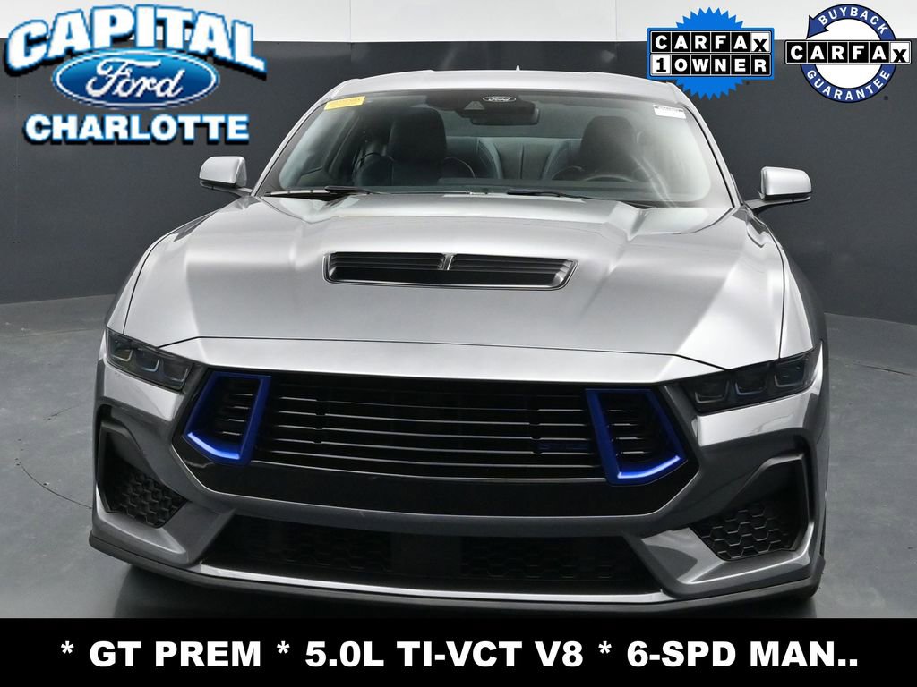 Used 2025 Ford Mustang GT Premium RWD image 2