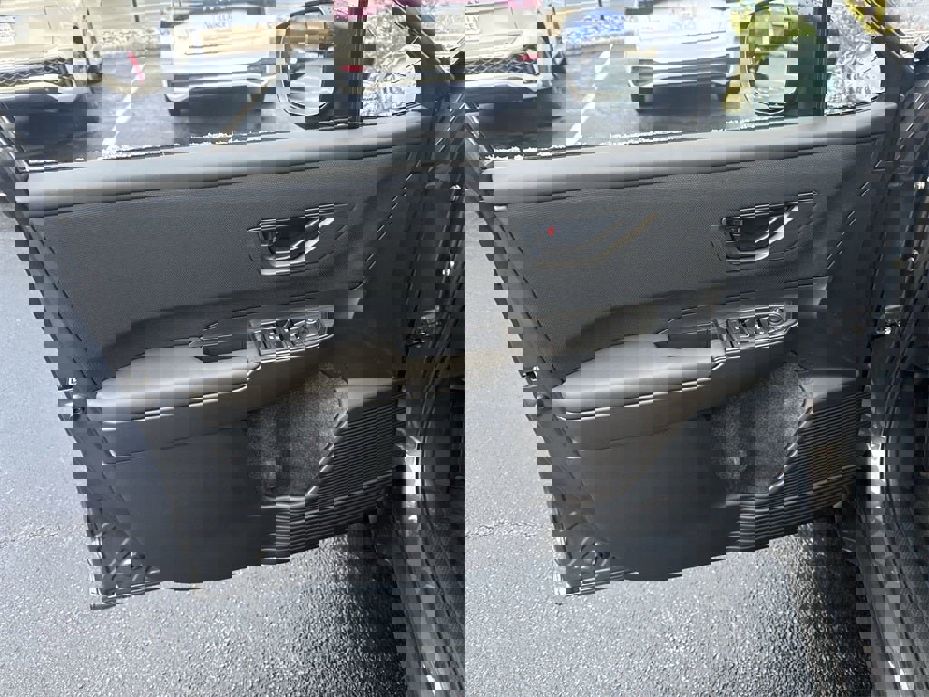 New 2026 Subaru Outback Premium image 24